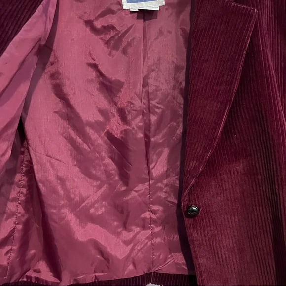 Vintage Allyson Wood Burgundy Corduroy Blazer - Picture 3 of 7